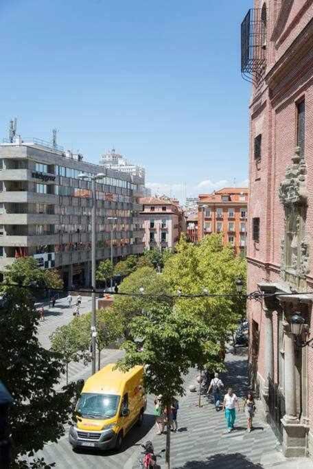 Un Fascinante Estudio En Madrid Centro ภายนอก รูปภาพ